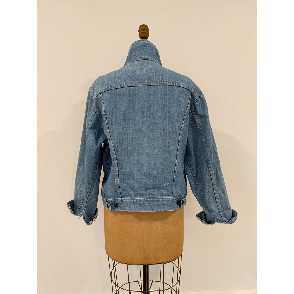 Vintage Wrangler Denim Range Jacket Size Approx Large - PTP 21"