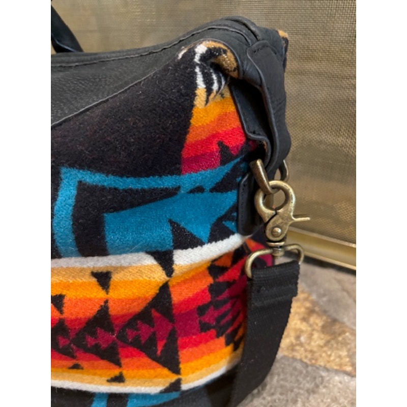Vintage Pendleton Southwestern Blanket Wool Weekender Duffel Bag
