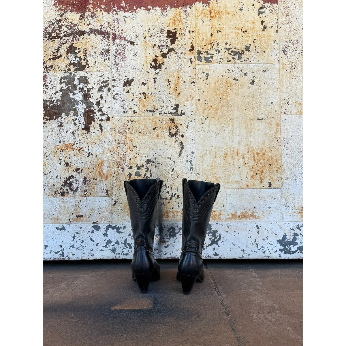 Vintage Black Boots with Brown Tips & Detail 9.5