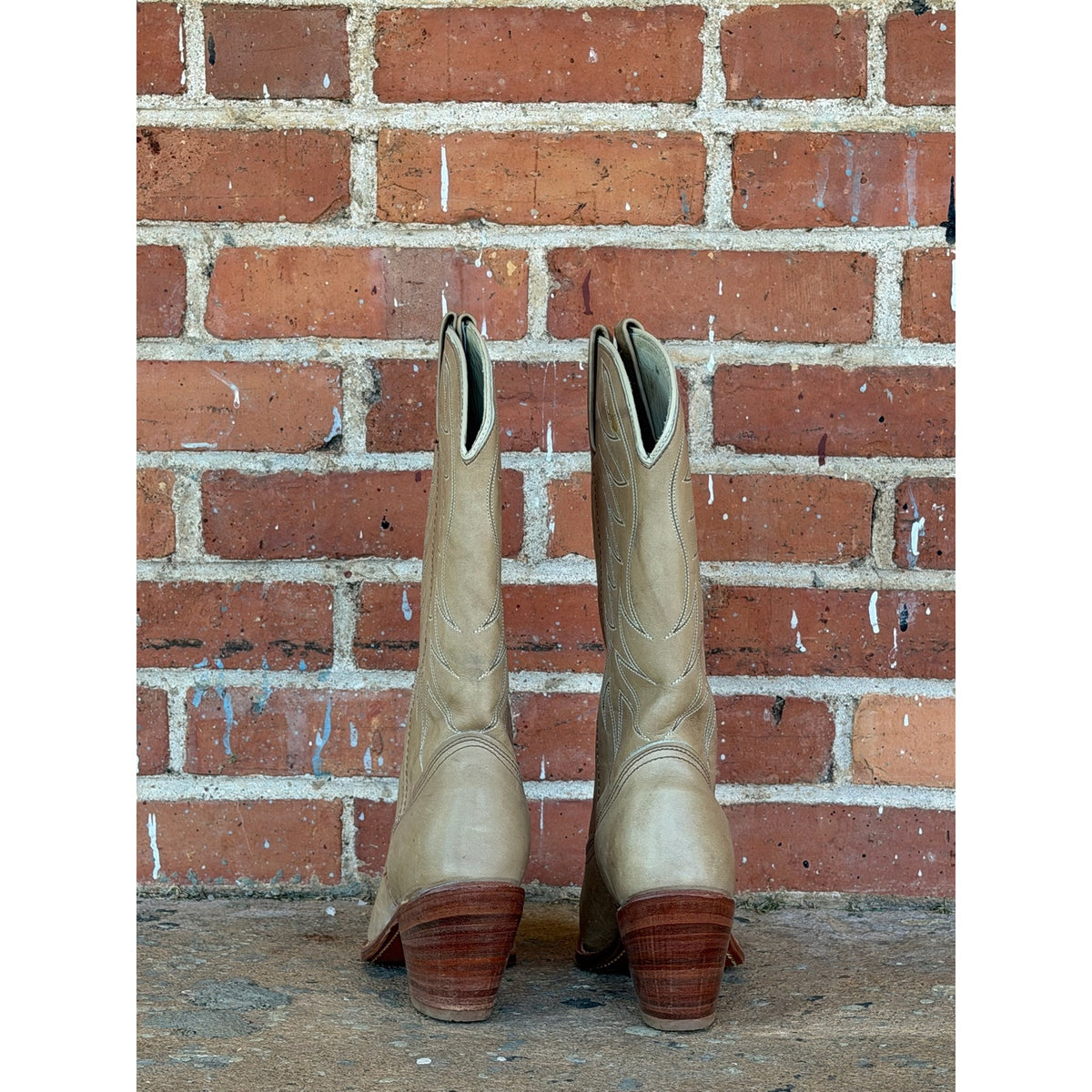 Vintage Dingo Boots Size 7