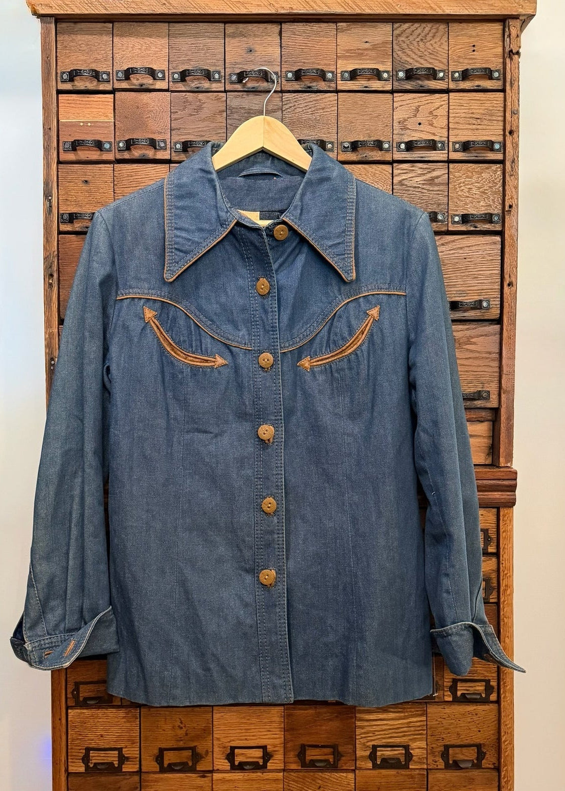 Vintage Ms. Pioneer Western Denim Jacket Size 14 - Fits Like a M/L PTP 21