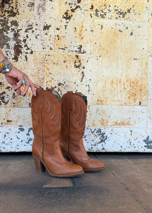 Vintage Frye Western Boots - Cognac Brown Color Size Size 6