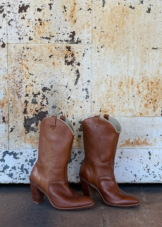 Vintage Acme Boots - Feather Design Size 7 1/2