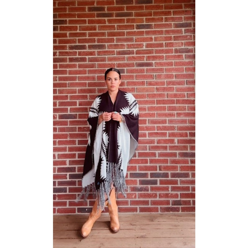 Pendleton Black and White Poncho with Fringe - One Size