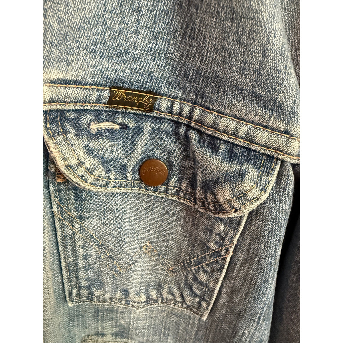 Vintage Wrangler Denim Jacket Approx Size Med PTP 22"