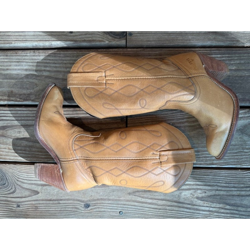 Vintage Frye Tan Cowboy Boots Size 6