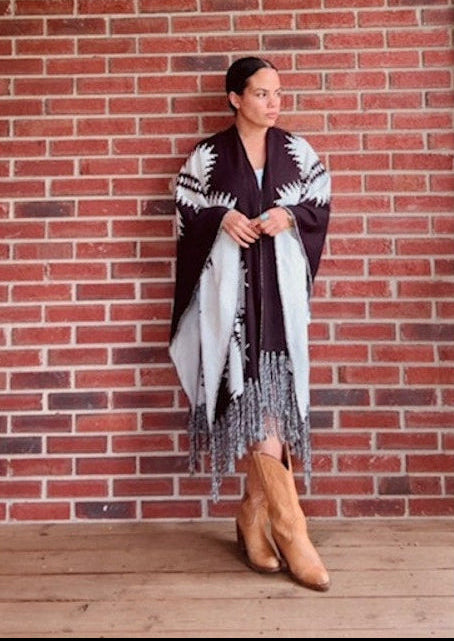 Pendleton Black and White Poncho with Fringe - One Size