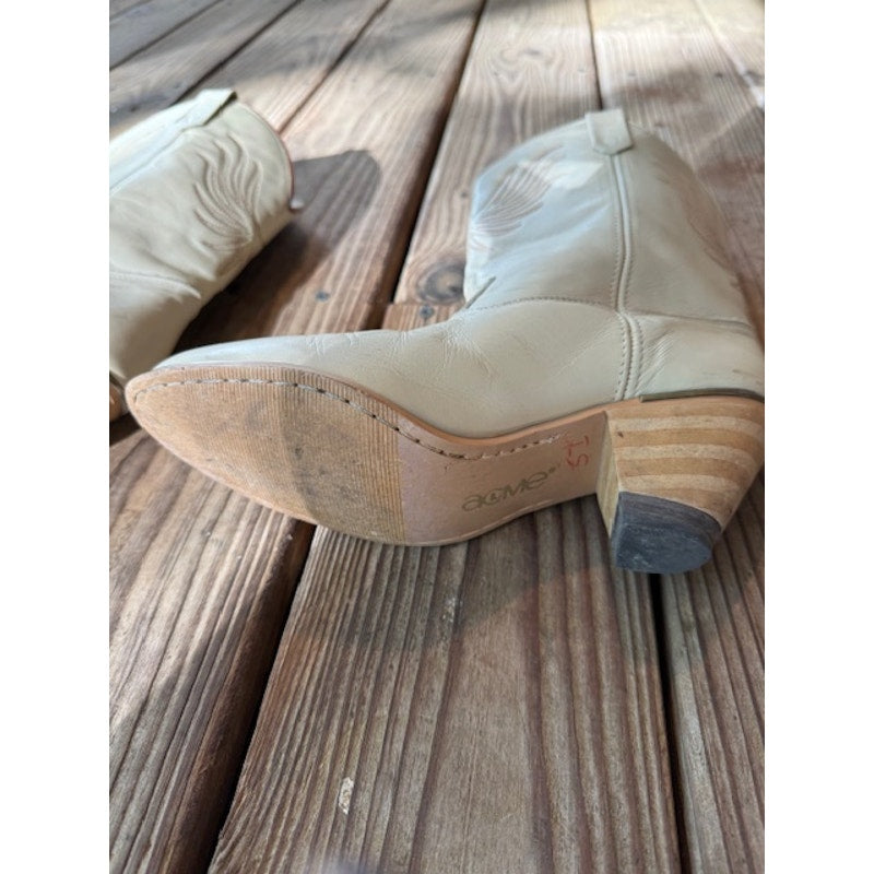 Vintage Cream Acme Cowboy Boots Size 7