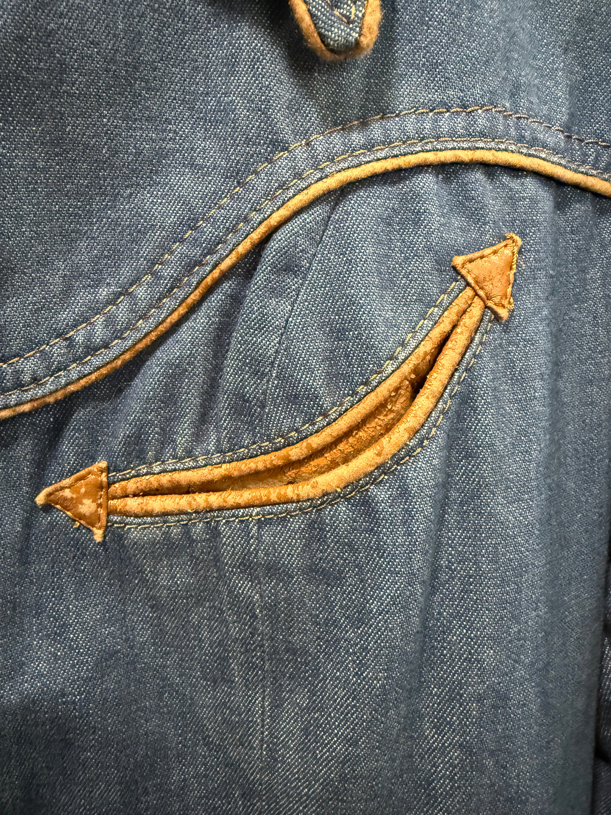 Vintage Ms. Pioneer Western Denim Jacket Size 14 - Fits Like a M/L PTP 21