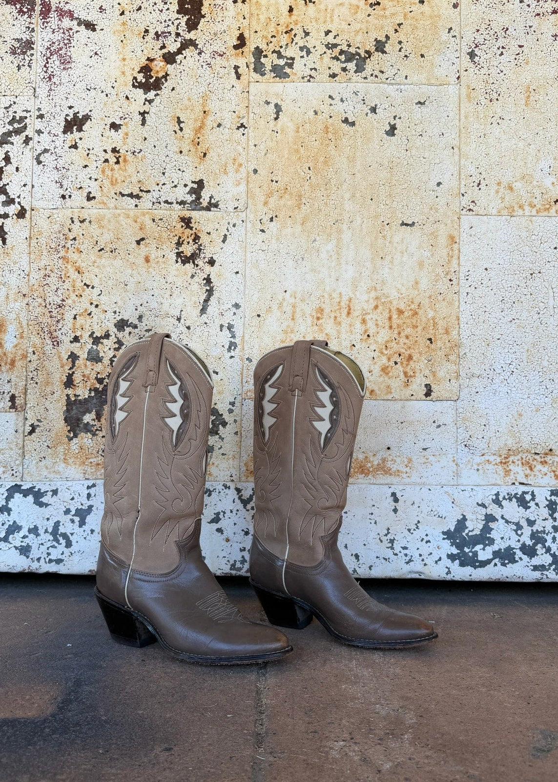 Vintage Acme Western Boots - Size 6 Brown