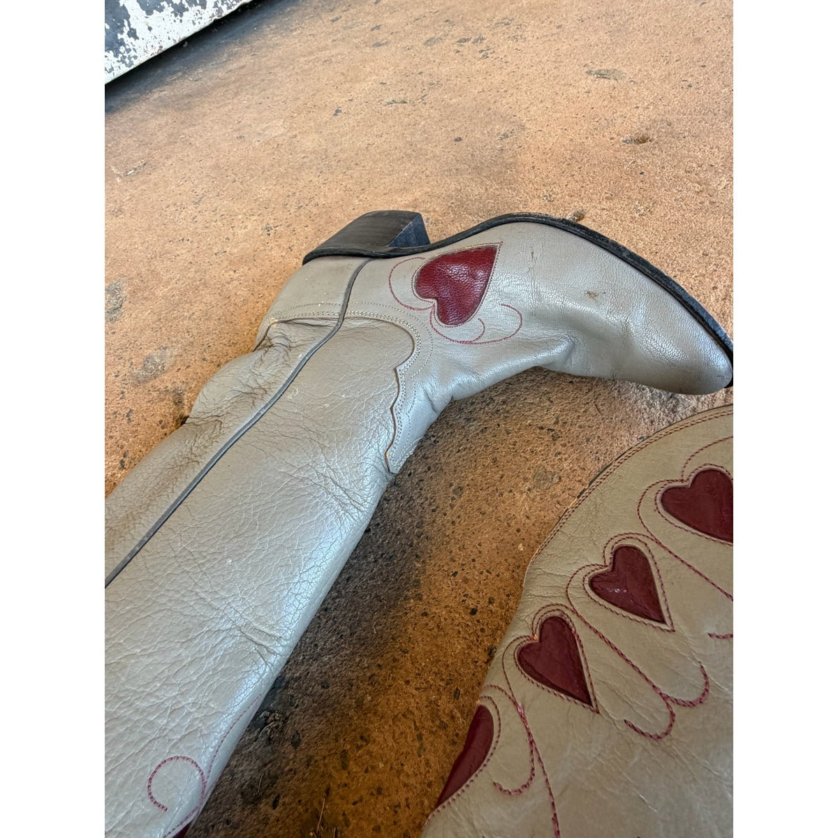 Vintage Justin Heart Boots Size 5 1/2