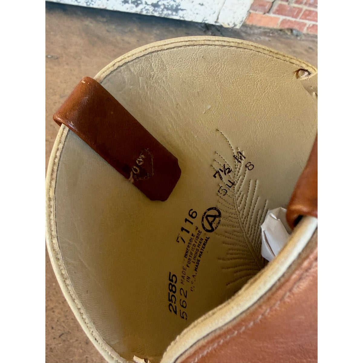 Vintage Acme Boots - Feather Design Size 7 1/2