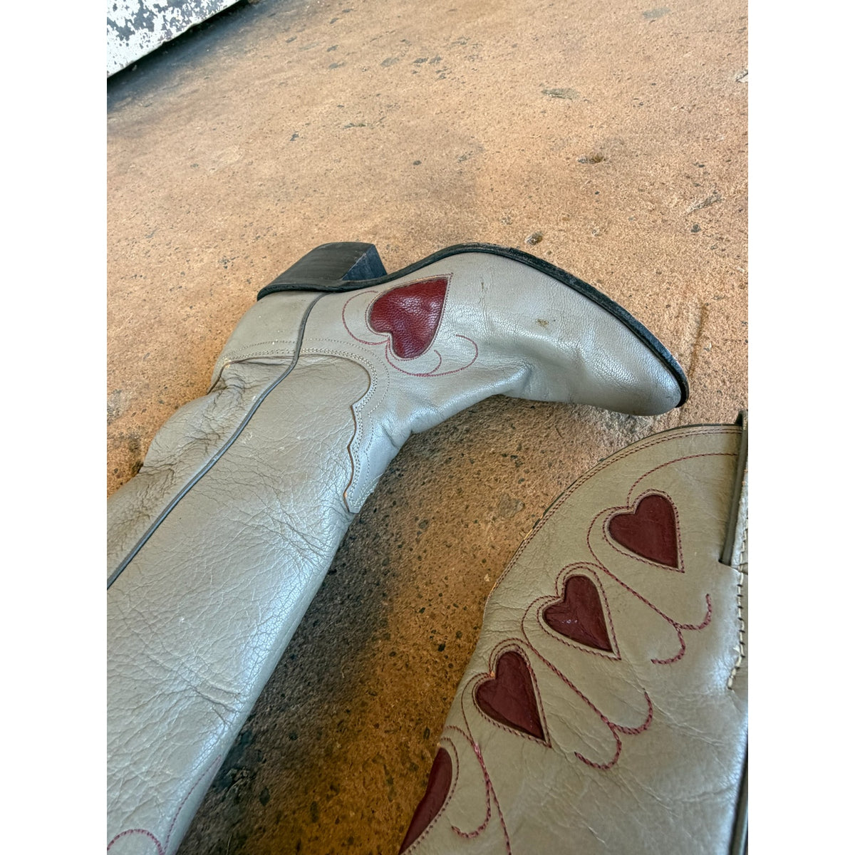 Vintage Justin Heart Boots Size 5 1/2